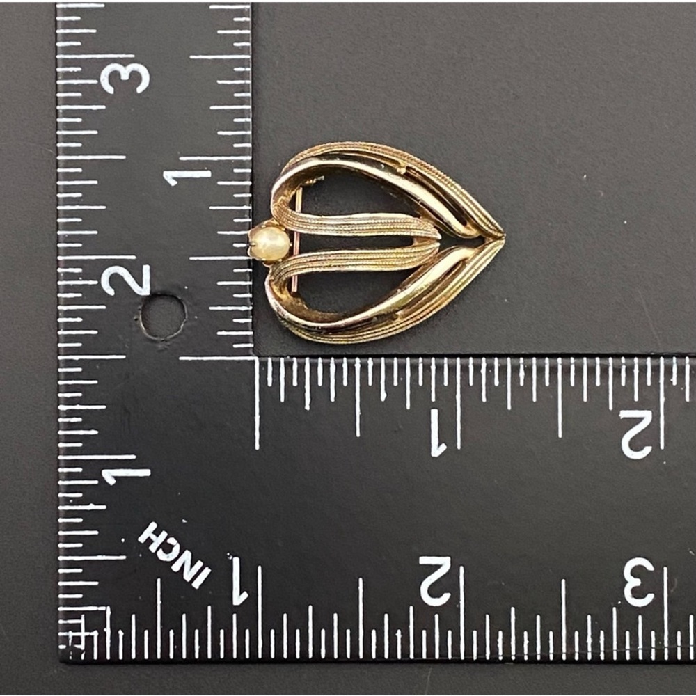 Vintage heart brooch